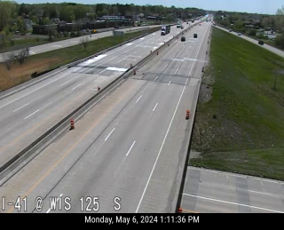FOX 11 | DOT Cams | I-41 at College Avenue
